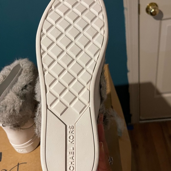 Michael Kors leather and fur sneaker-booties - Picture 6 of 10